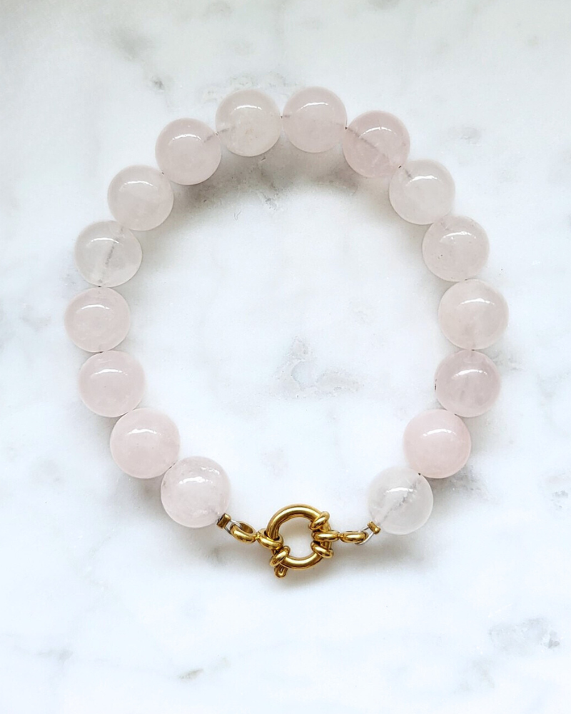 Rozenkwarts kralen armband